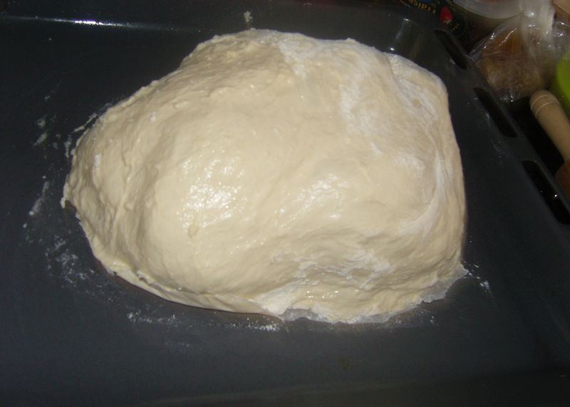 Poulet en croute de pain avant cuisson