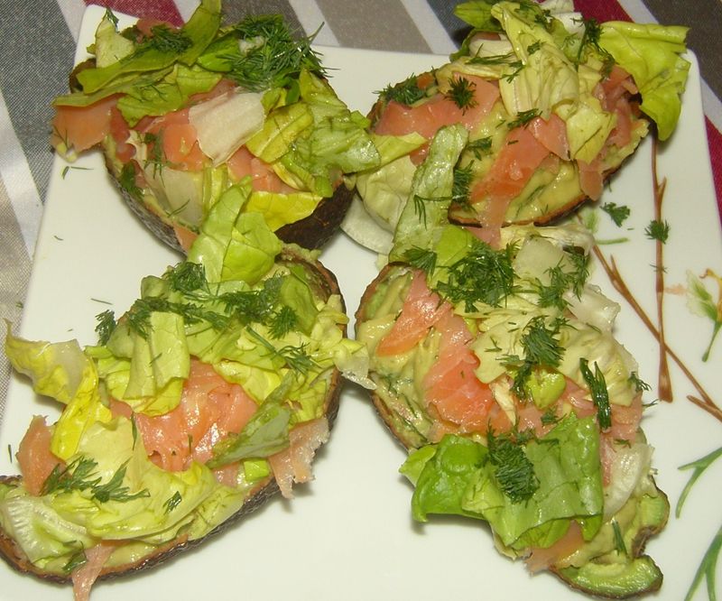 Mousse d'avocat au saumon fumé