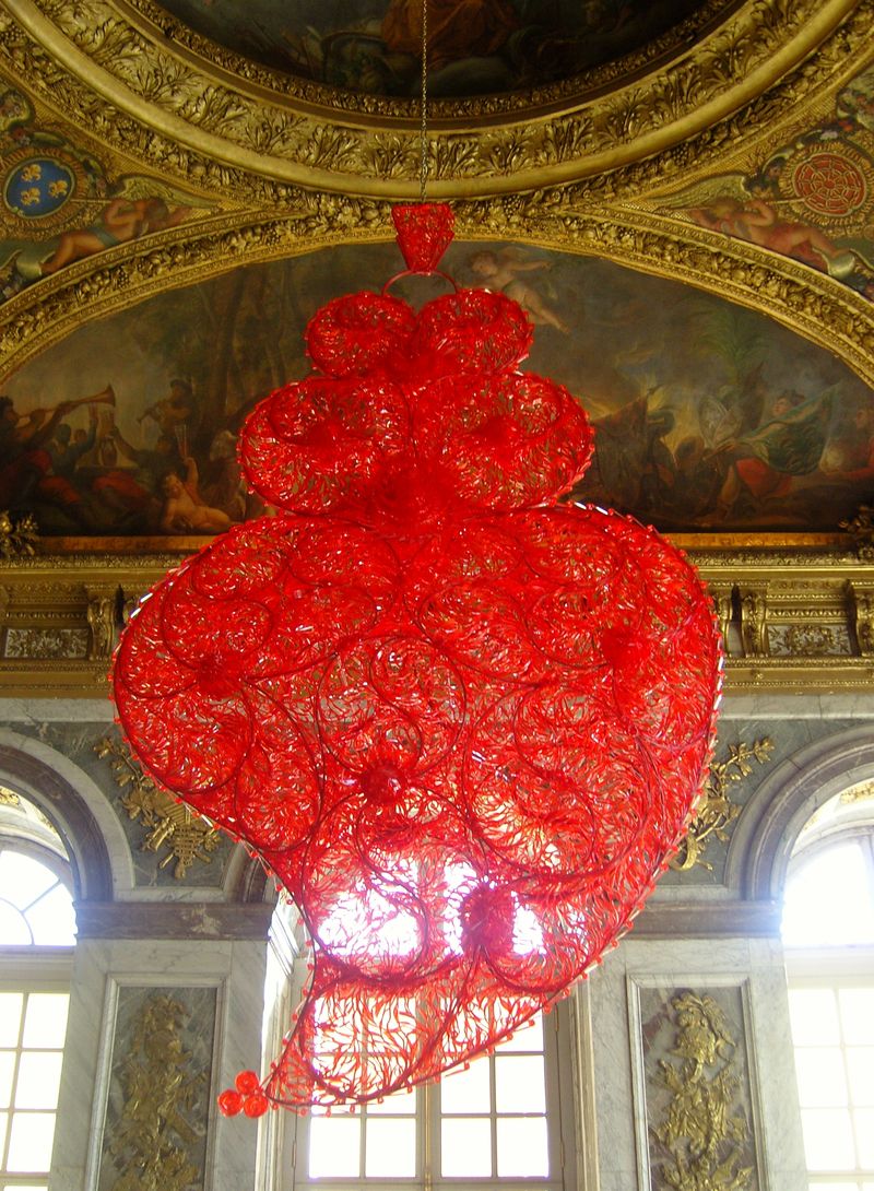 Coracao independante vermelho Joana Vasconcelos